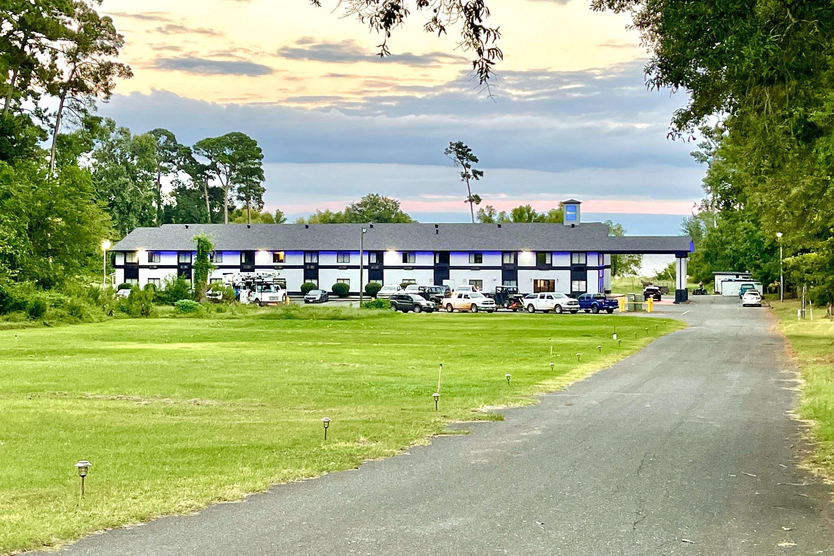 Rodeway Inn & Suites Hemphill Eksteriør bilde